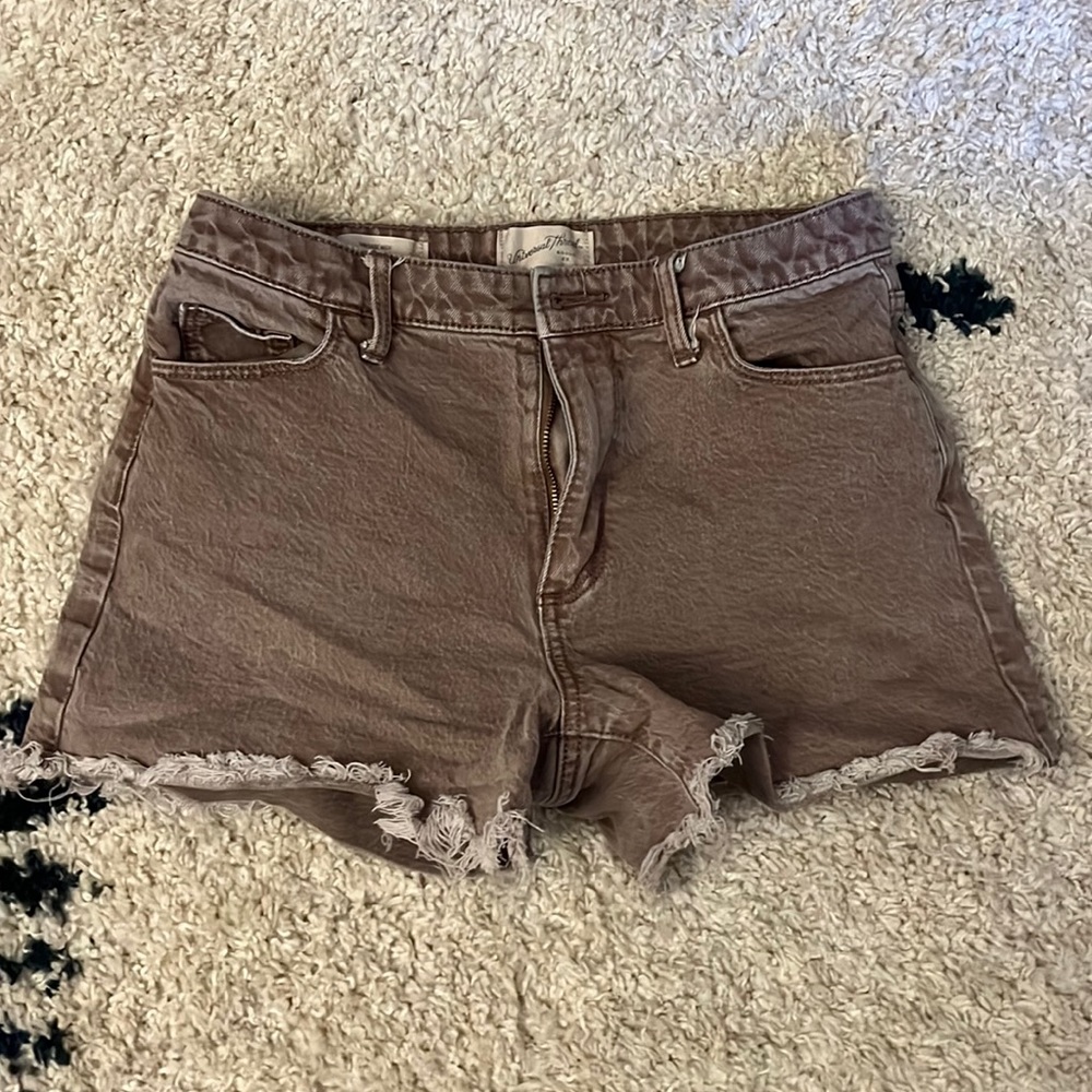 Brown jean-shorts
